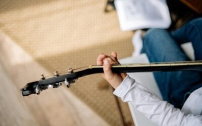 Akkorde auf der Gitarre lernen
