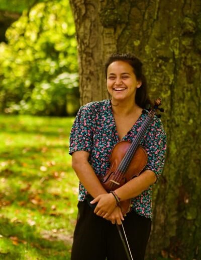 Inês Corte Real Pinhão teaches violin at the Rotterdam location