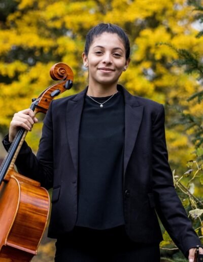 Lidia Santana Guedes plays cello in Rotterdam.
