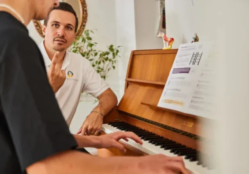 klavier - 1 Orgelunterricht für Kinder im eigenen Zuhause